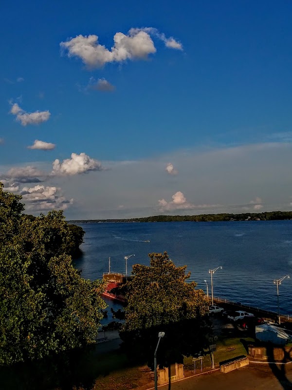 Waterscape Wonders at Wilson Lake outdoor detail