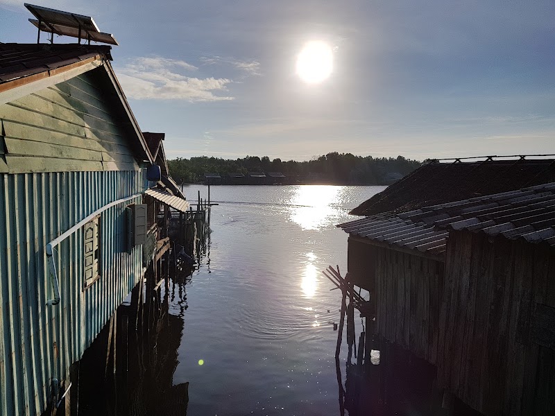 Escape to Koh Sralau's Enchanted Waters - Koh Sralau