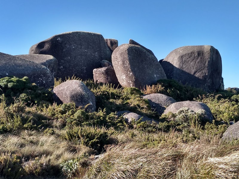 Peaks & Trails: Parque Nacional da Serra dos Órgãos - Parque Nacional da Serra dos Órgãos