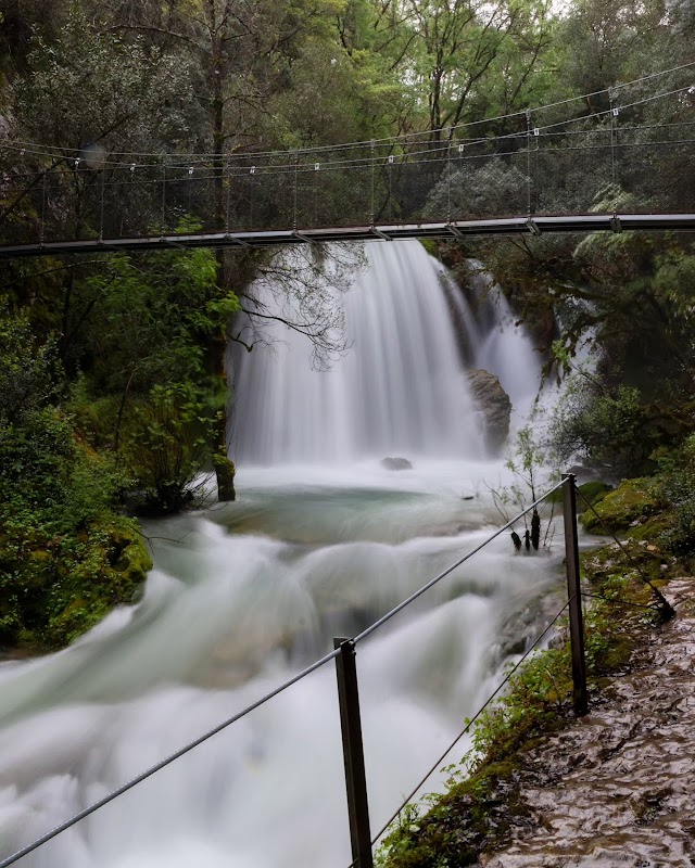 Waterfall Wonderland: Cascata do Rio dos Mouros - Cascata do Rio dos Mouros