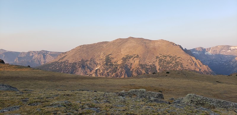 Majestic Stones Peak: A Colorado Classic surrounding landscape