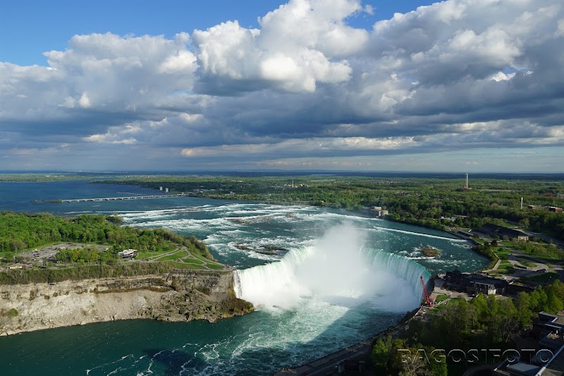 Niagara's Majestic Curtain: Horseshoe Falls outdoor detail