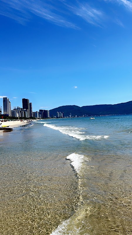 Relaxation at My Khe Beach, Da Nang - My Khe Beach