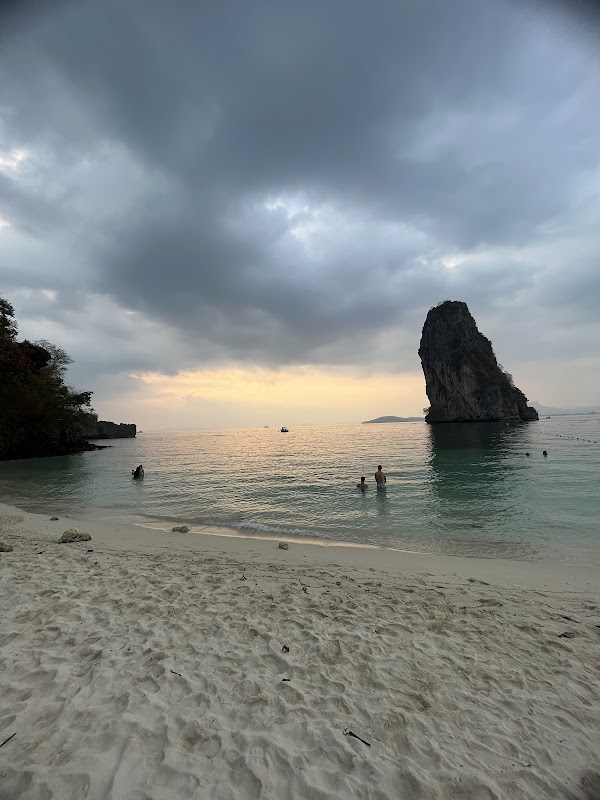 Discover the Tranquil Beauty of Ko Ya Wa Sam - Ko Ya Wa Sam