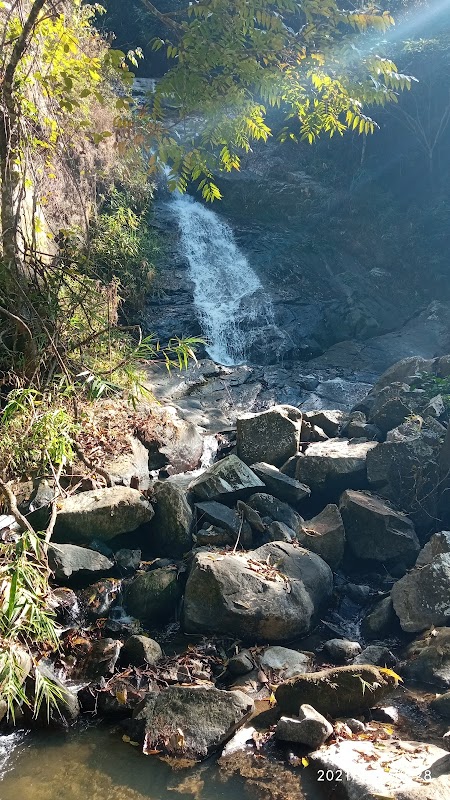 Waterfall Wonder: ဘူးတောင်းအမွှာရေတံခွန်Twin Waterfall in Achyika
