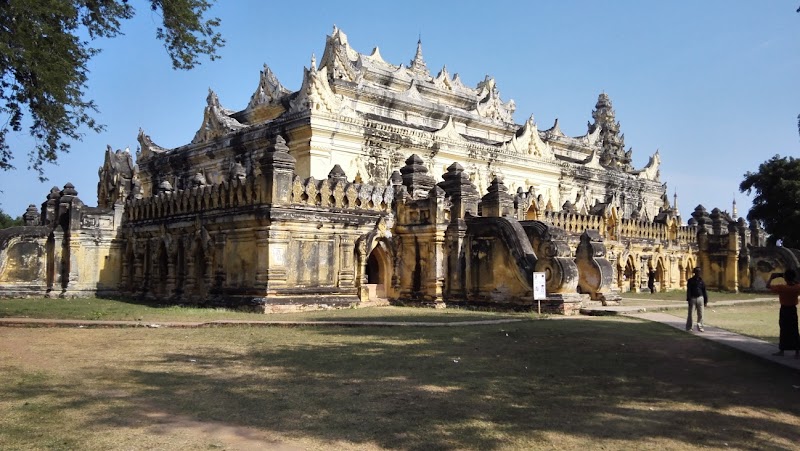 Ancient Majesty at Inn Wa, Myanmar - Inn Wa