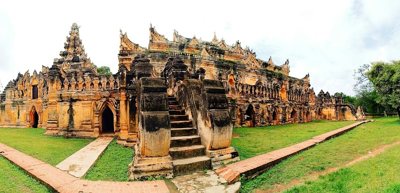 Ancient Majesty at Inn Wa, Myanmar - Inn Wa