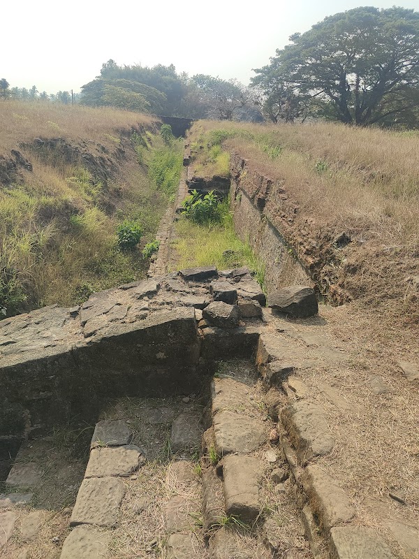 Mrauk-U Palace: Ancient Wonders in Rakhine State - Mrauk-U Palace