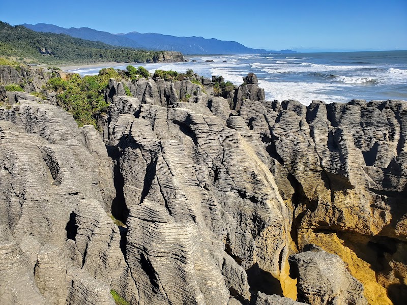 Majestic Coastal Cliffs of Paparoa National Park - Paparoa National Park