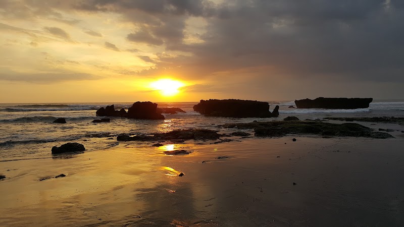 Beach Bliss at Batu Bolong - Batu Bolong Beach