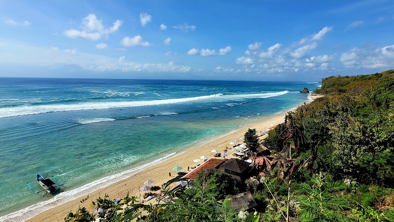 Bali's Coastal Escape: Thomas Beach - Thomas Beach