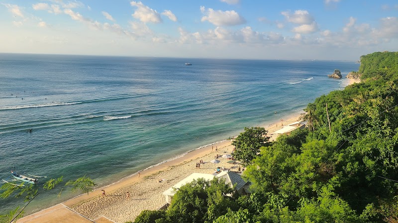 Bali's Coastal Escape: Thomas Beach - Thomas Beach