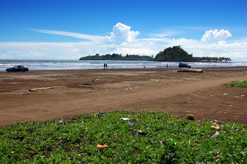 Coastal Escape: Pantai Air Manis - Pantai Air Manis