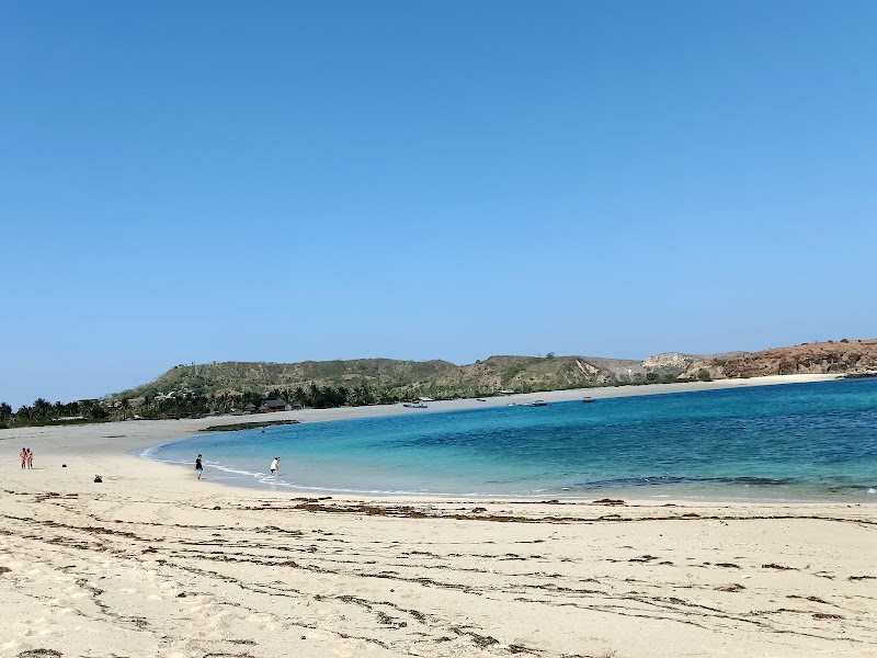 Discover the Turquoise Gem: Pantai Aan Beach - Pantai Aan