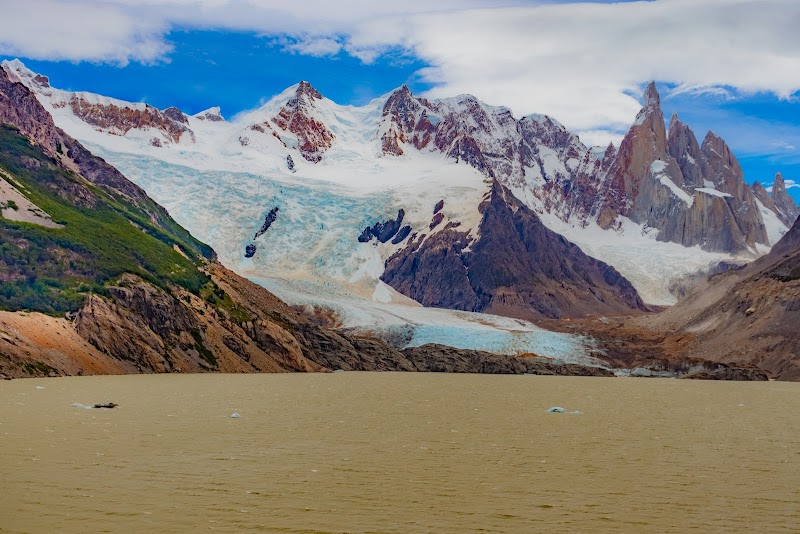 Majestic Peaks of Patagonia: El Chaltén - El Chaltén