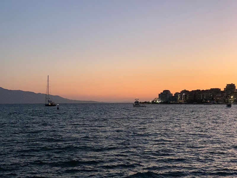 Sunset Stroll Along Promenáda Saranda - Promenáda Saranda