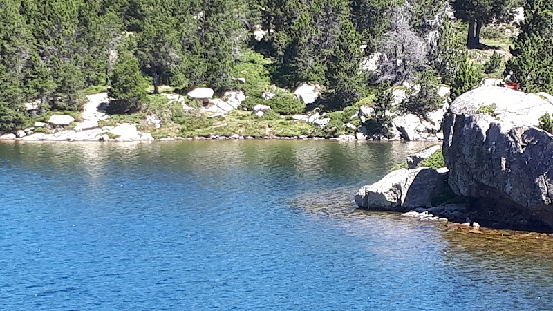 Scenic Escape to Lac de Coumasse - Lac de Coumasse