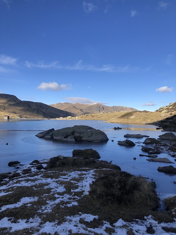 Majestic Waters: Estany de les Abelletes, Andorra - Estany de les Abelletes | Andorra/França 2.260 m
