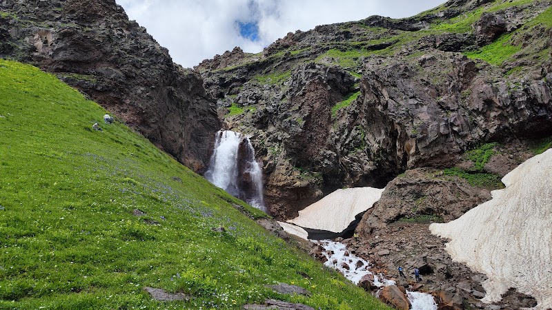 Discover the Splendor of Aragats Waterfall - large waterfall in Aragats