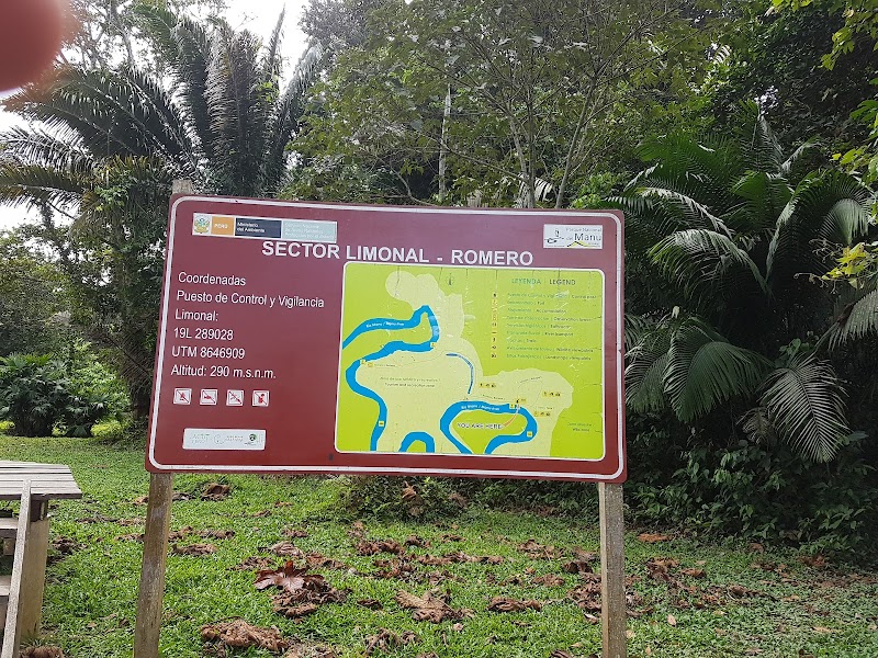 Discover the Heart of the Amazon: Park Ranger Post Limonal, Manu National Park - Park Ranger Post Limonal-Manu National Park