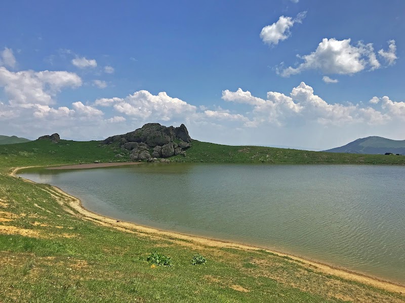 Serenity at Tsaghkunyats Lake - Tsaghkunyats Lake