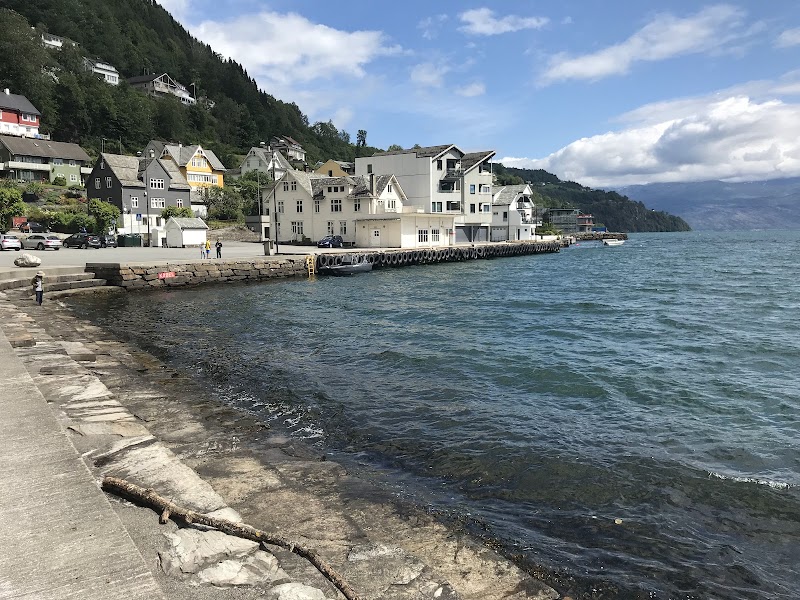 Coastal Charm at Øystese Beach - Øystese Beach