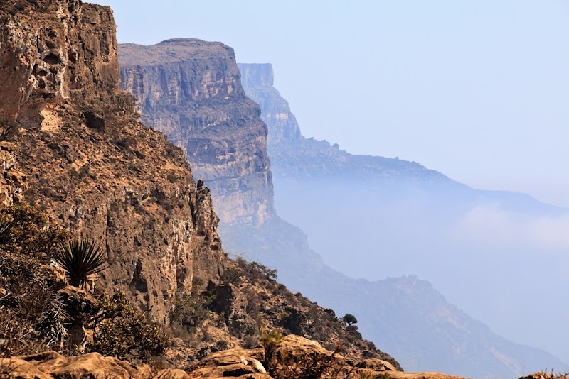 Breathtaking Heights of Jebel Samhan - جبل سمحان