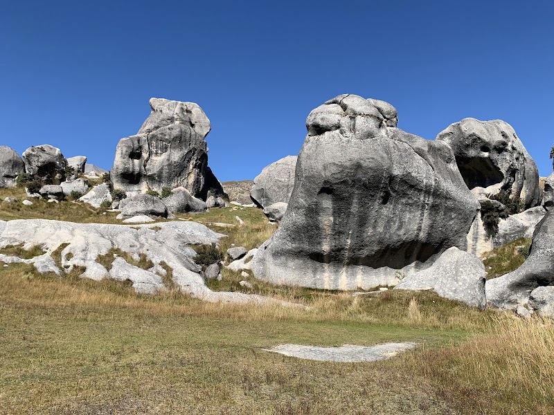 Majestic Boulders of Canterbury: Castle Hill - Castle Hill, New Zealand