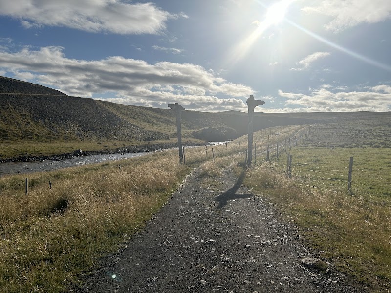Discover the Charm of Ullarfoss - Ullarfoss