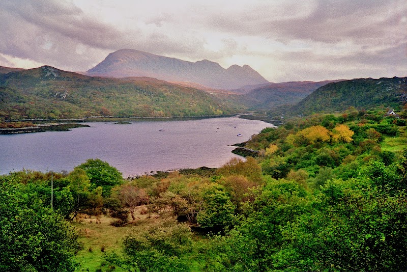 Majestic Peaks: Discover Cùl Mòr - Cùl Mòr