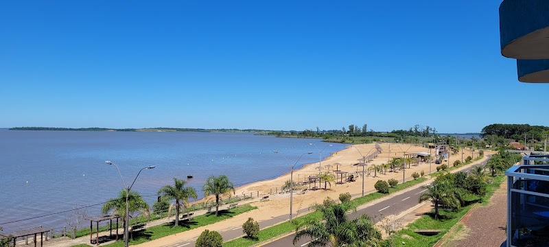 Serenity by the River: Carmen del Paraná - Carmen del Paraná