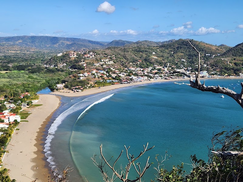 Sun-Kissed Shores of San Juan del Sur - Playa San Juan del Sur