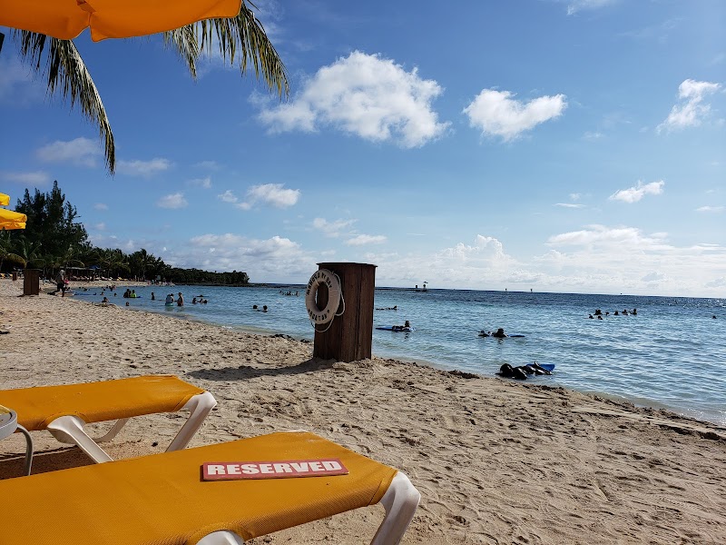 Roatan, Islas de la Bahía adventures
