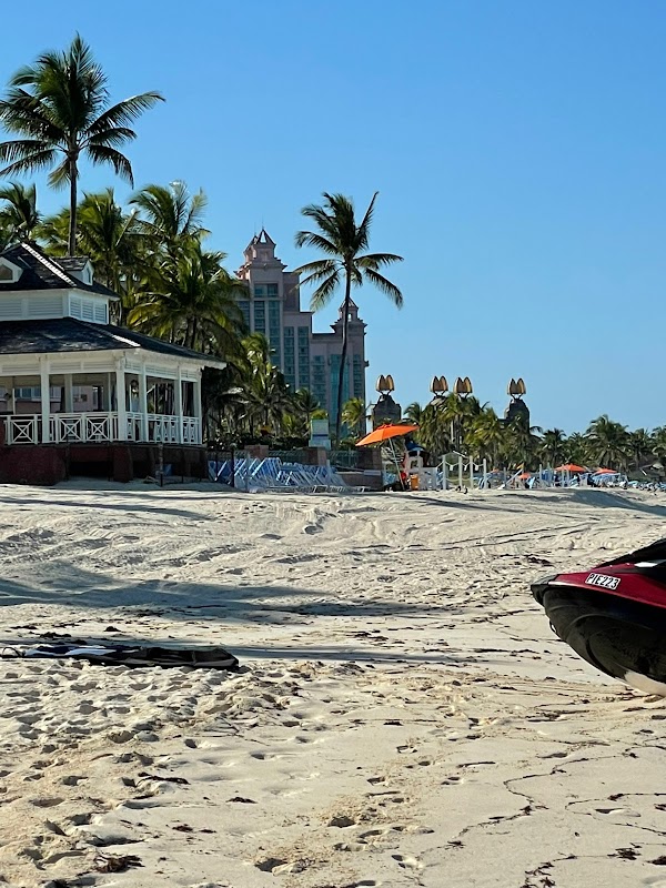 Beachside Bliss: Cabbage Beach in The Bahamas outdoor detail