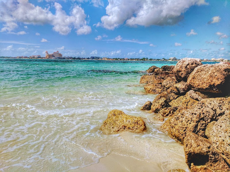 Relax in Paradise: Balmoral Island surrounding landscape