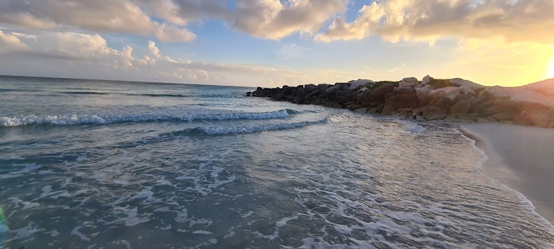 **Tranquil Waters at East Palm Beach, The Bahamas** - East Palm Beach