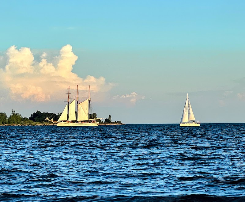 Beach Retreat at Ward's Island, Toronto - Ward's Island Beach