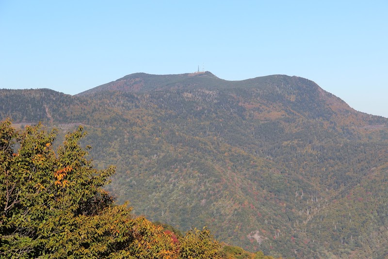 Majestic Clingmans Peak: A Southern Appalachian Treasure - Clingmans Peak