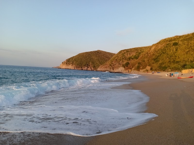 Grande Plage: Serenity on the Shores of Aïn Zouit - Grande Plage