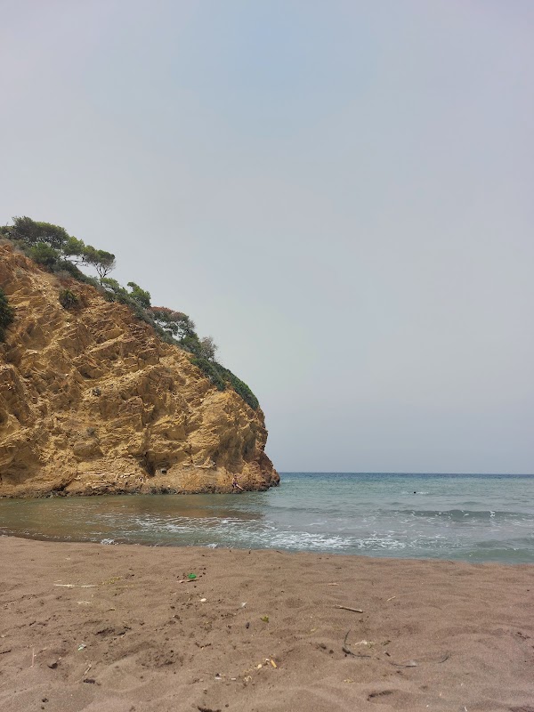 Serene Escapes at La Crique - La crique