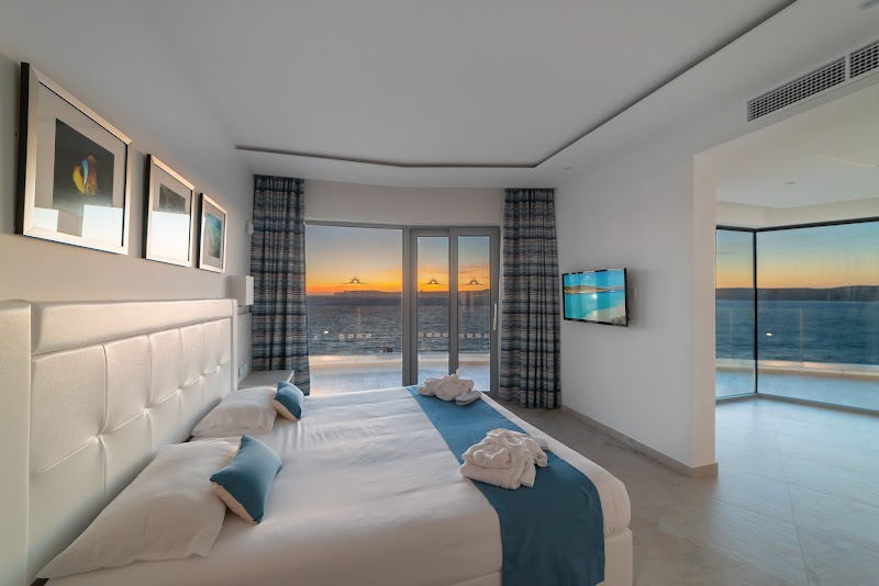 Luxury by the Sea: Ramla Bay Resort - Ramla Bay Resort