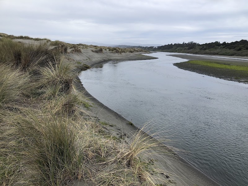 Serene Sands at Mad River Beach surrounding landscape