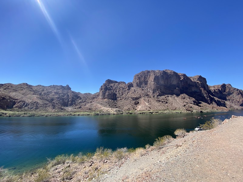 Adventures Along the Colorado River - Colorado River