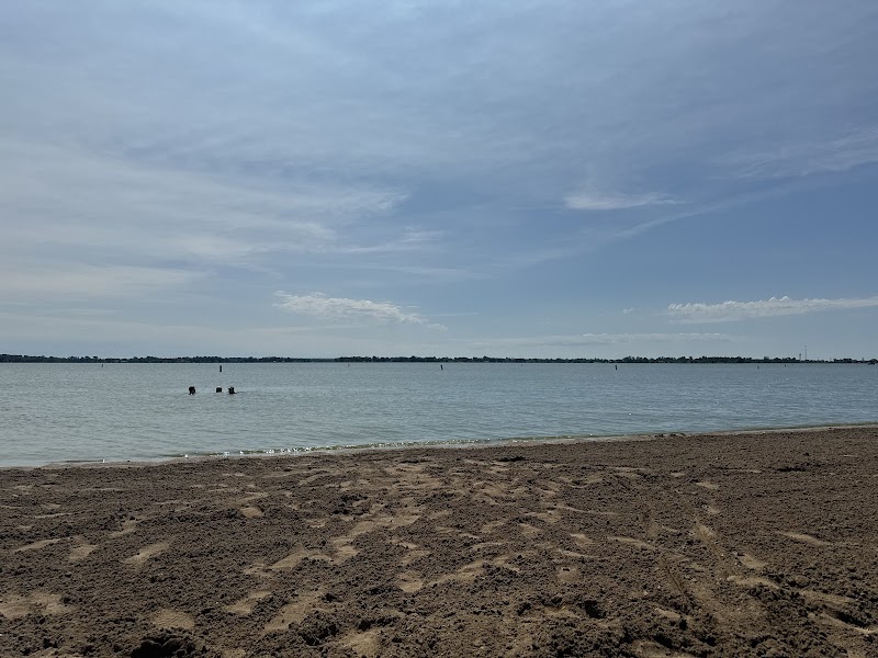 Relaxation at Old Field Beach - Old Field Beach