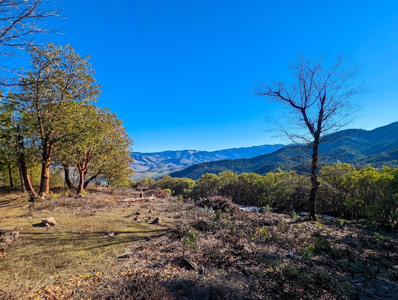 Trail Adventures at White Rabbit Trailhead surrounding landscape