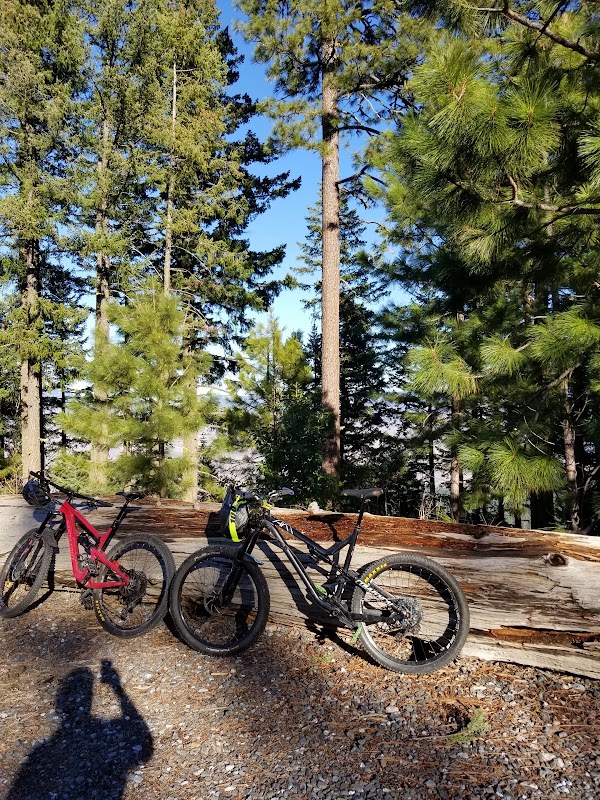 Discover the Natural Charms of Four Corners Trailhead outdoor detail