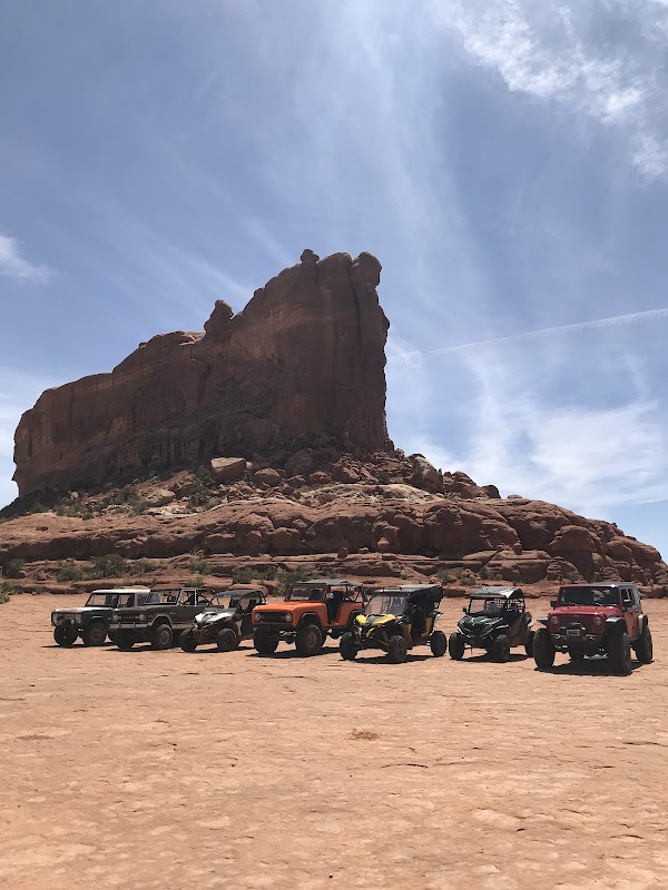 Natural Wonders of Seven Mile Rim Trail outdoor detail