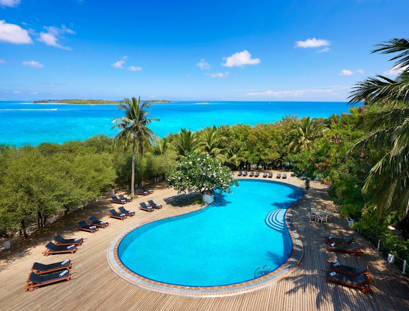 A Slice of Tropical Paradise: Cinnamon Dhonveli Maldives - Cinnamon Dhonveli Maldives