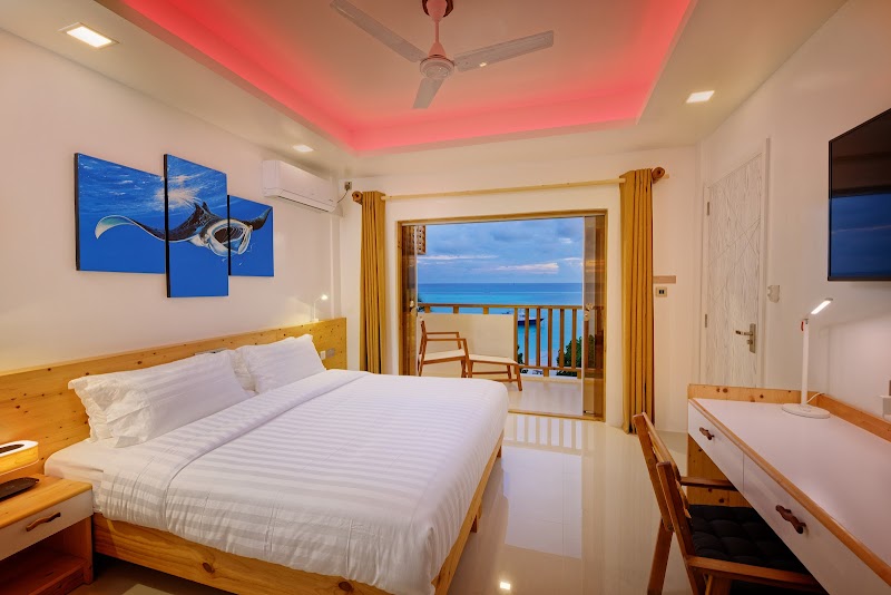 A Tropical Oasis at Luau Beach Inn, Maldives - Luau Beach Inn, Maldives