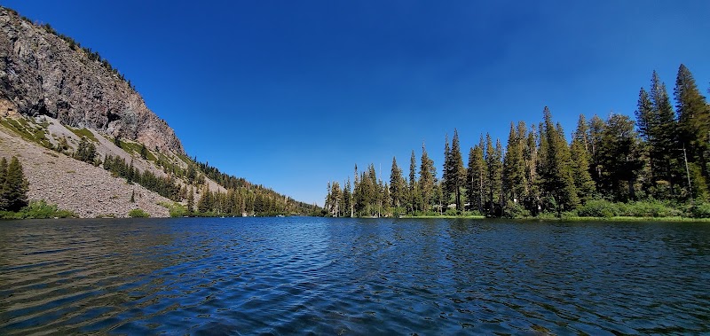 Lakeside Tranquility at Mammoth Lakes - Mammoth Lakes